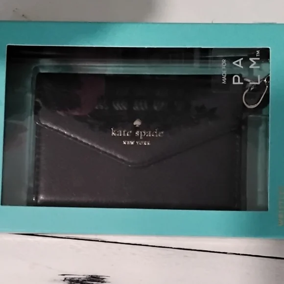 Kate Spade Wristlet - Picture 2 of 3